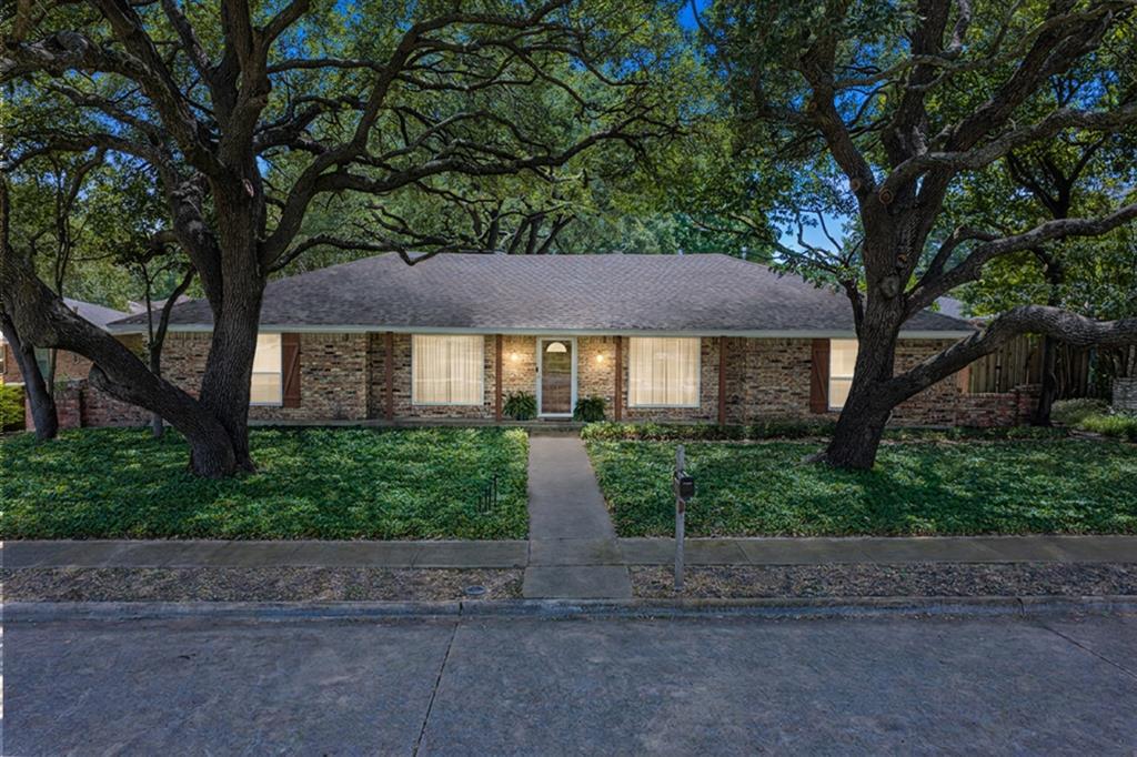 2616 Pin Oak Lane, Plano, TX 75075