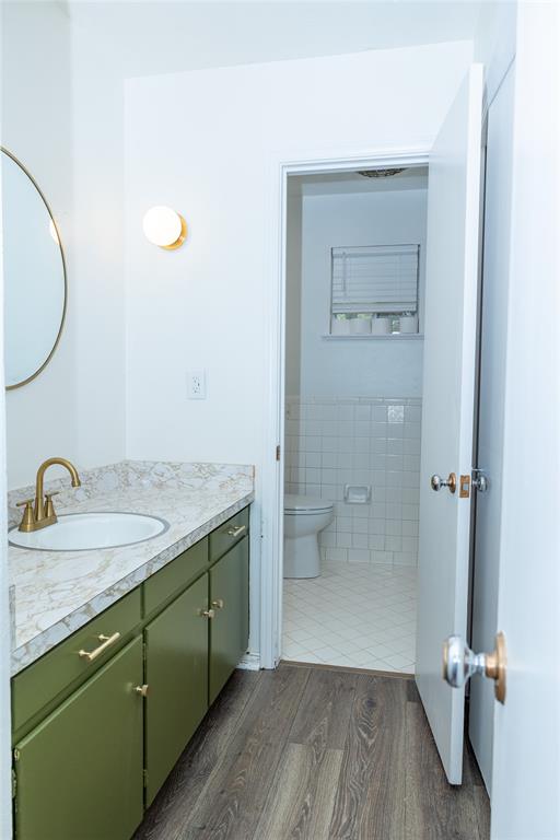 Vanity for primary suite.