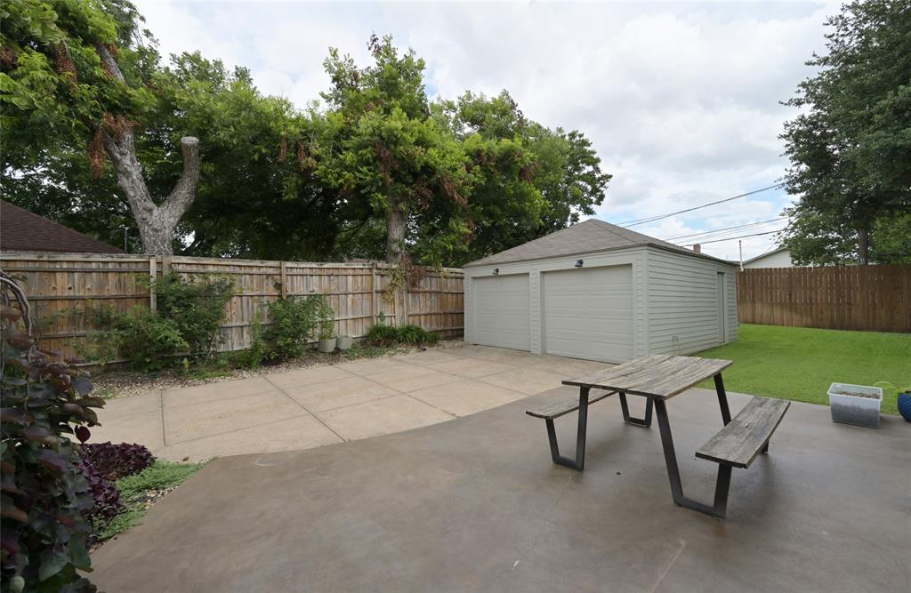 Back Patio facing Garage