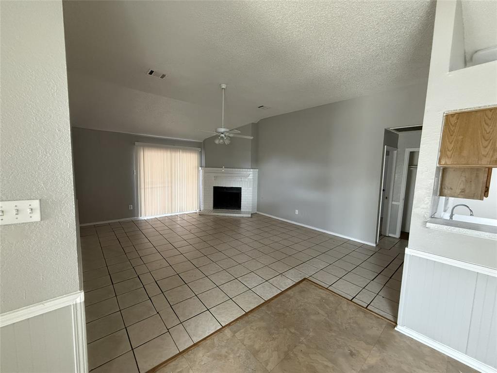 2011 Nectar Drive, Mesquite, TX 75149