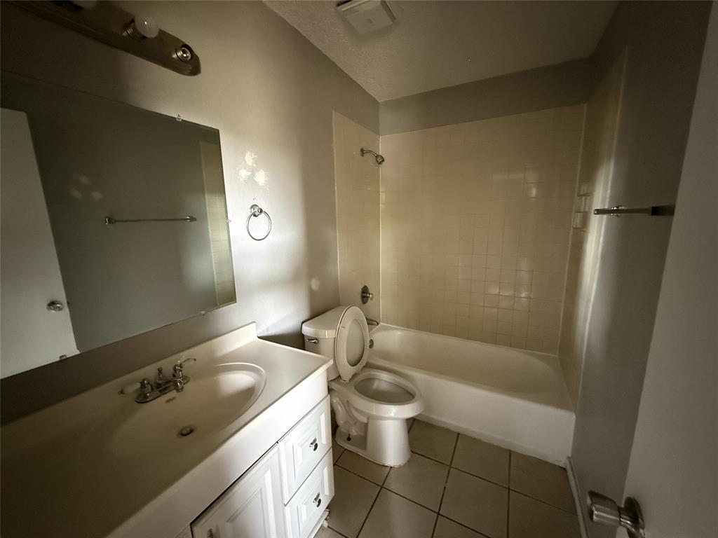 2011 Nectar Drive, Mesquite, TX 75149