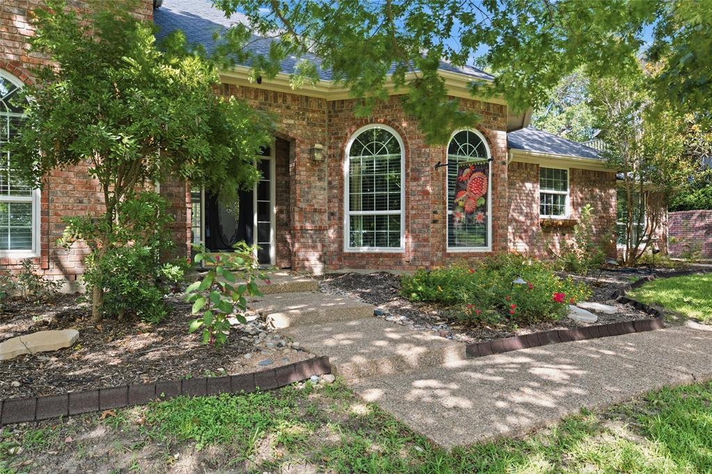 418 Riverview Drive, Woodway, TX 76712