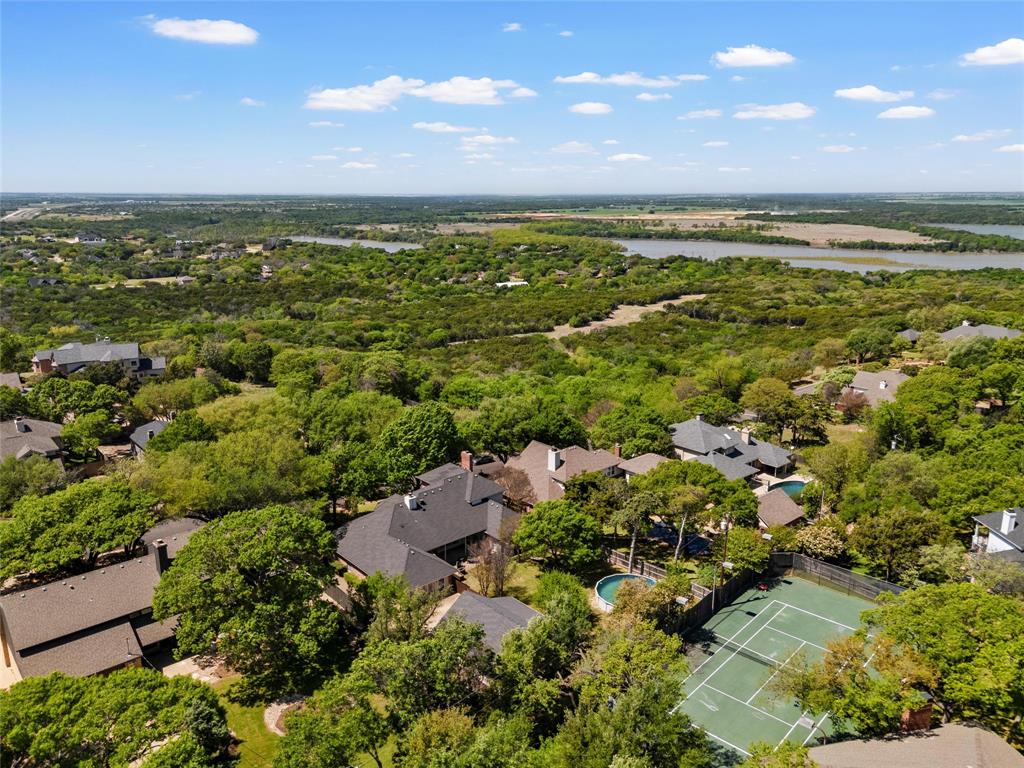 418 Riverview Drive, Woodway, TX 76712