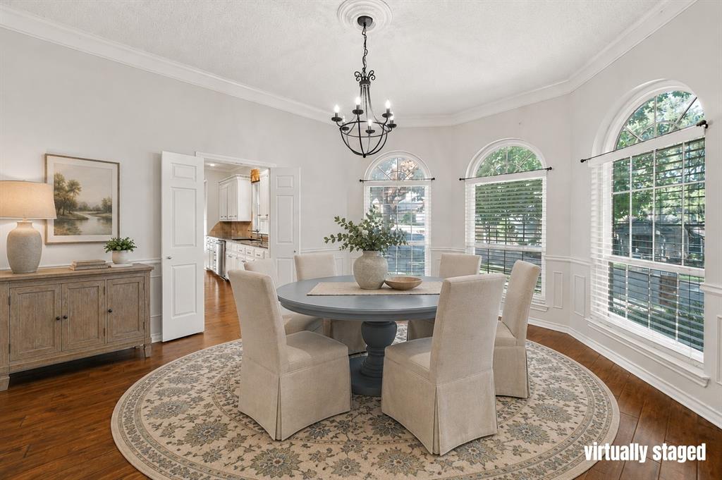 418 Riverview Drive, Woodway, TX 76712