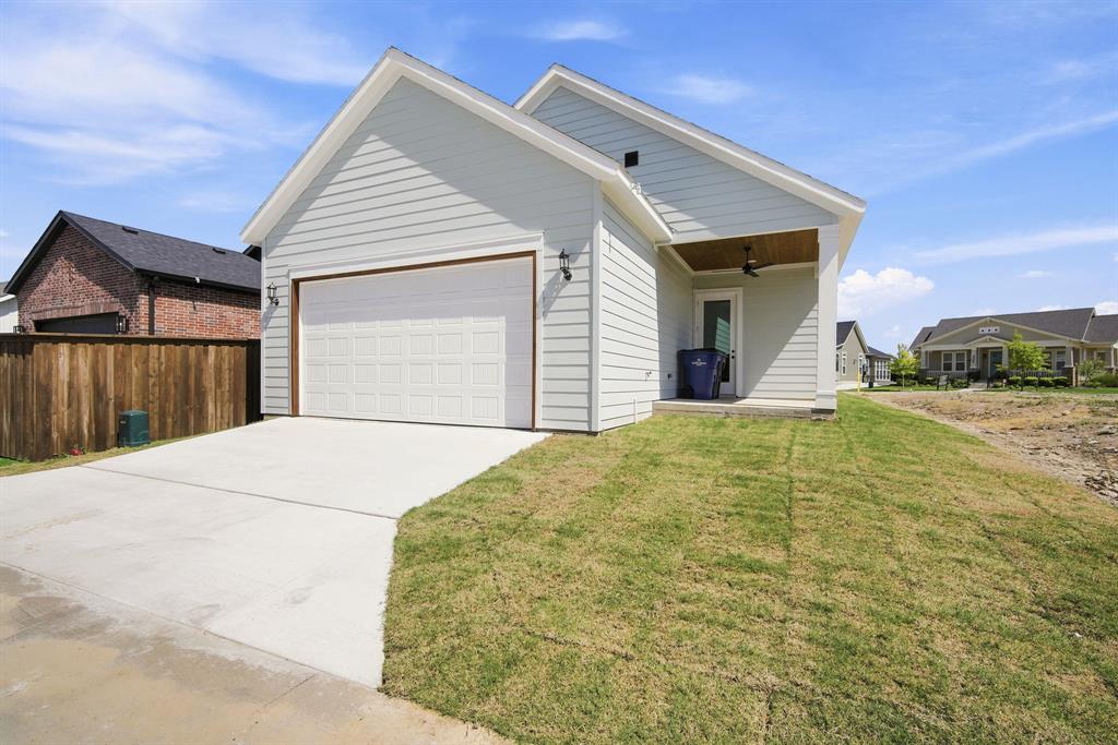 409 Garrett Way, Midlothian, TX 76065