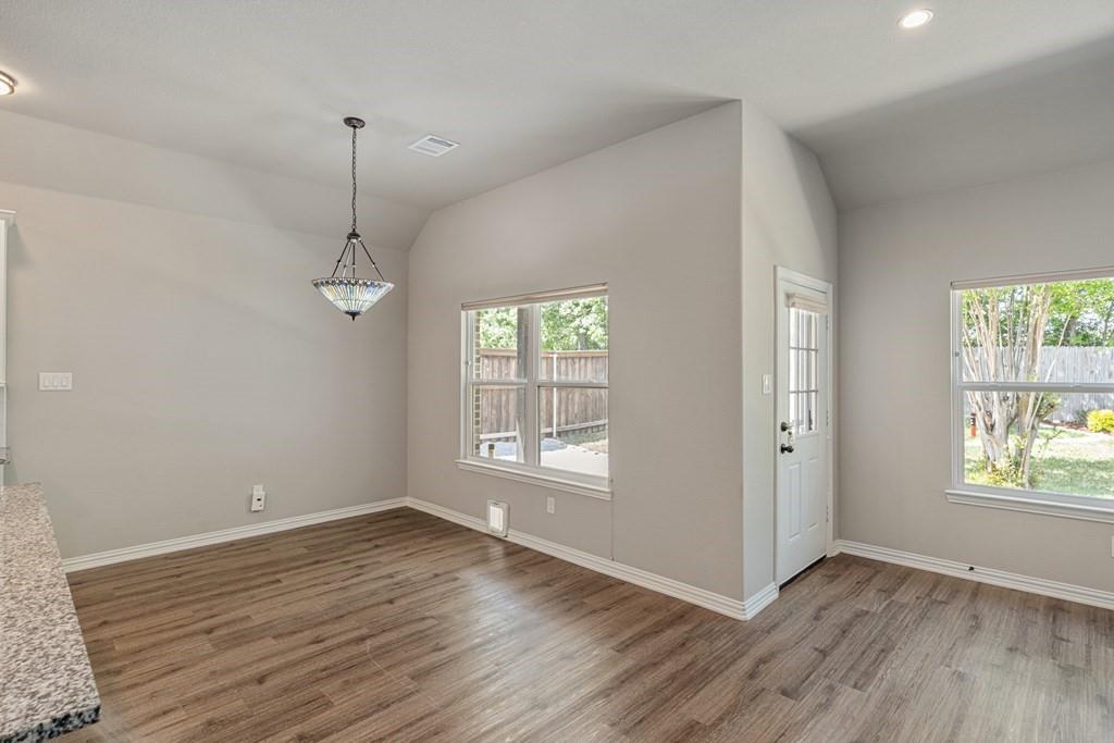 218 Skiff Drive, Gun Barrel City, TX 75156