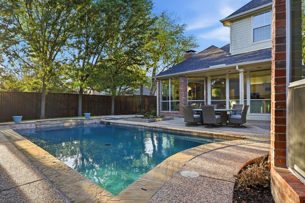 17431 Woods Edge Drive, Dallas, TX 75287