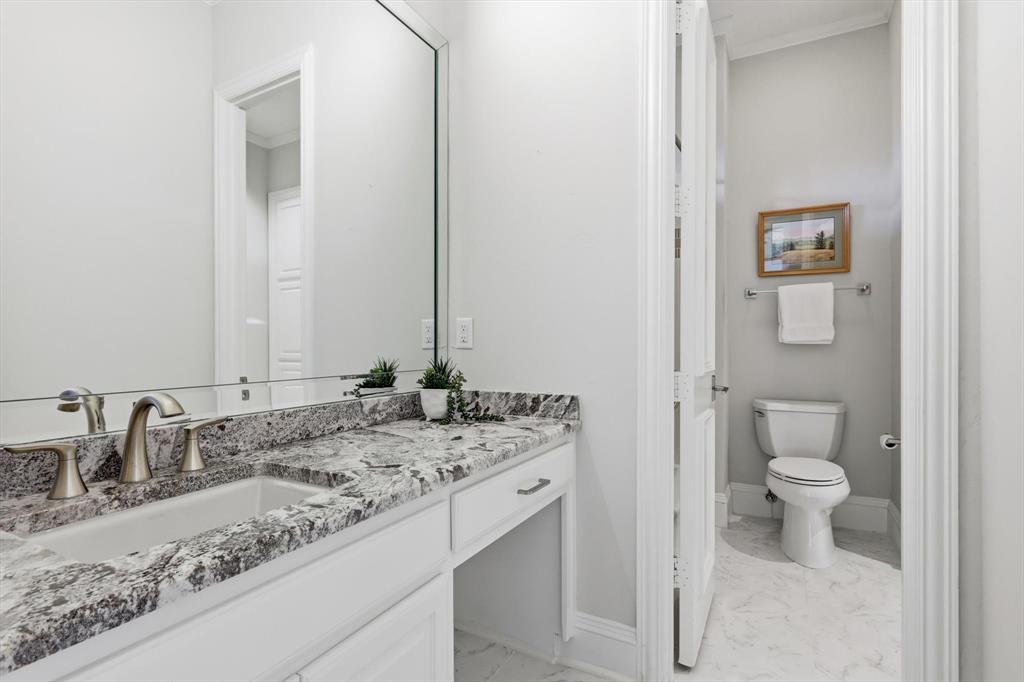 17431 Woods Edge Drive, Dallas, TX 75287