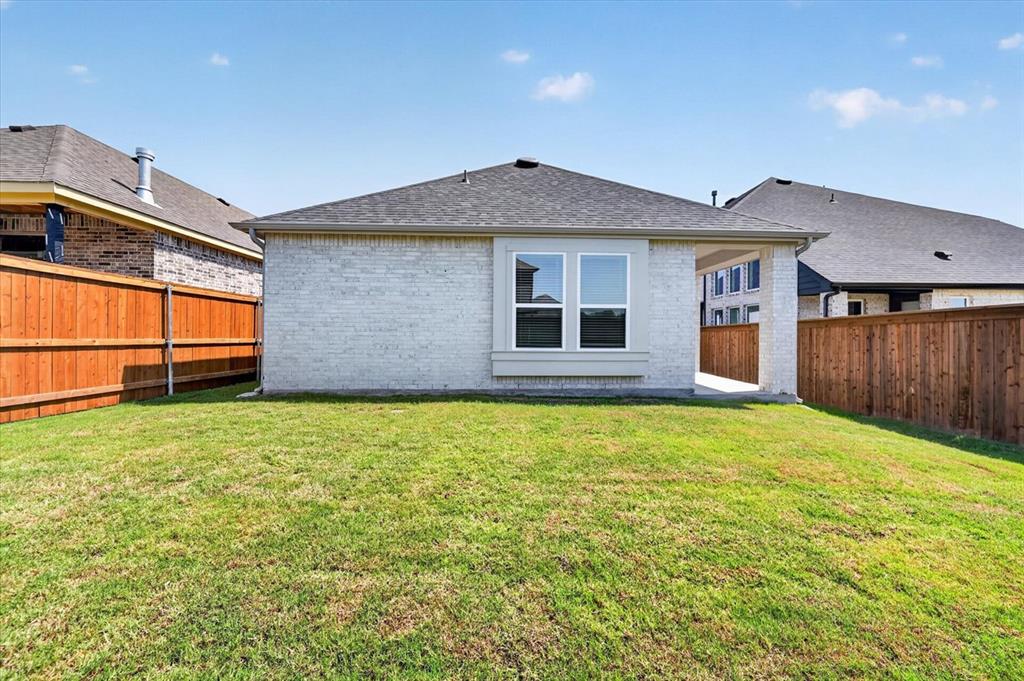 843 Dogwood Lane, Lavon, TX 75166