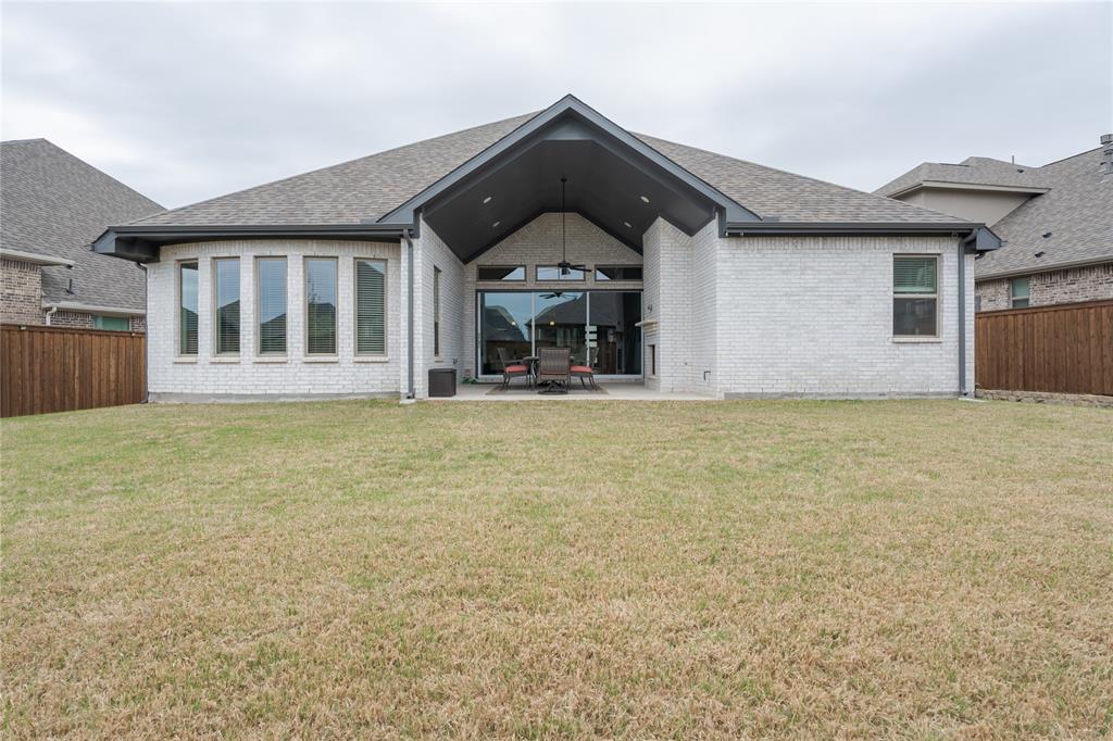 1924 Burton Hollow Way, McKinney, TX 75071