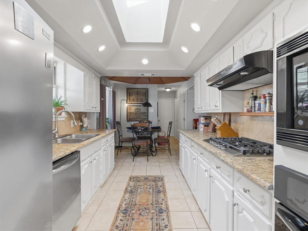 5320 Elkridge Drive, Dallas, TX 75227