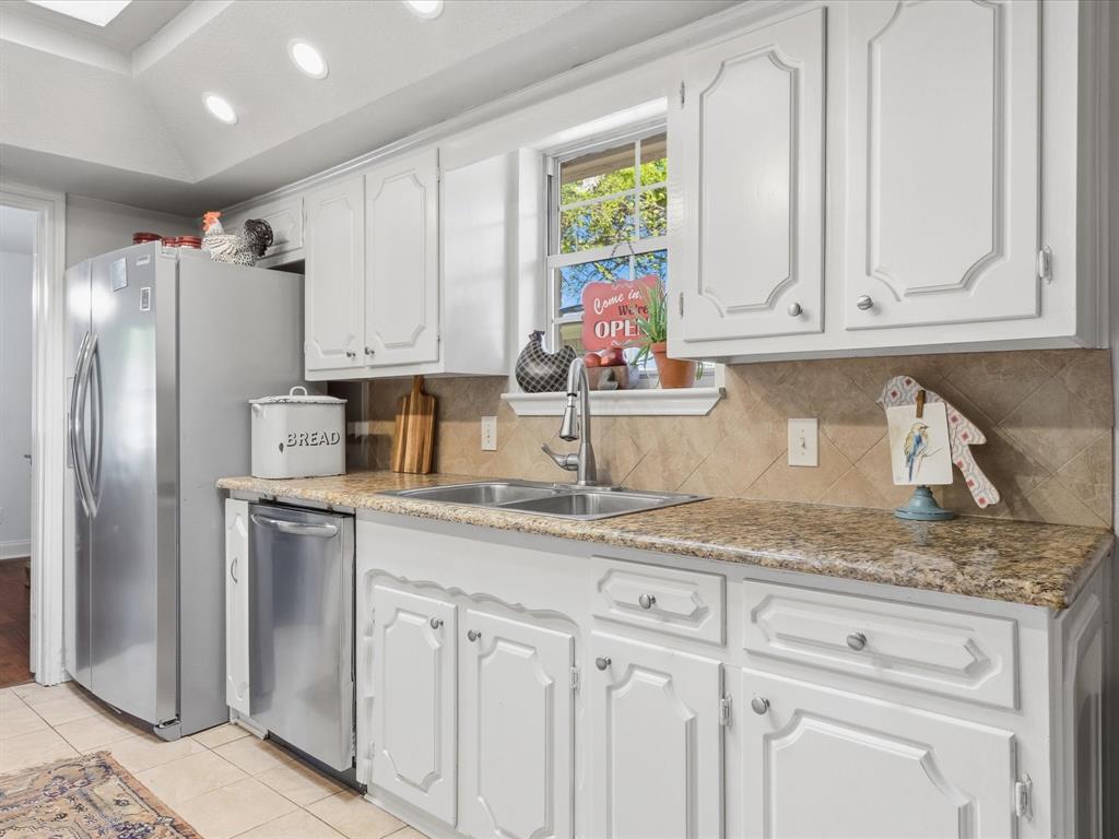 5320 Elkridge Drive, Dallas, TX 75227