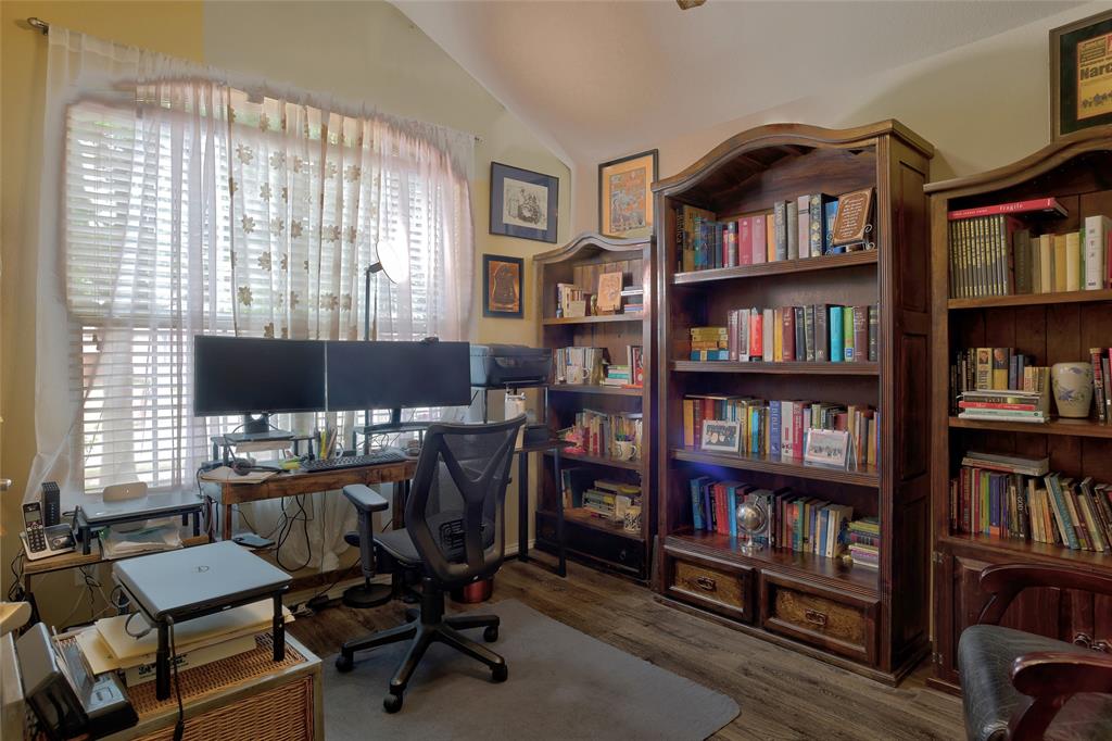 4th Bedroom off Foyer can be used as Guestroom or Office.