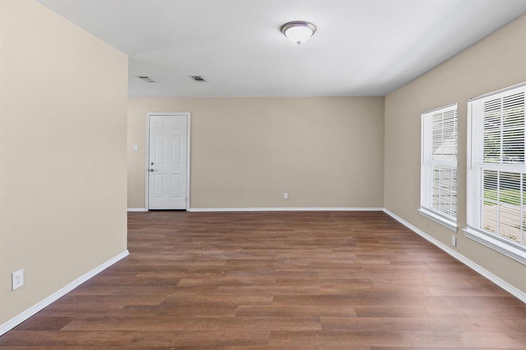 1704 Langford Street, Greenville, TX 75401