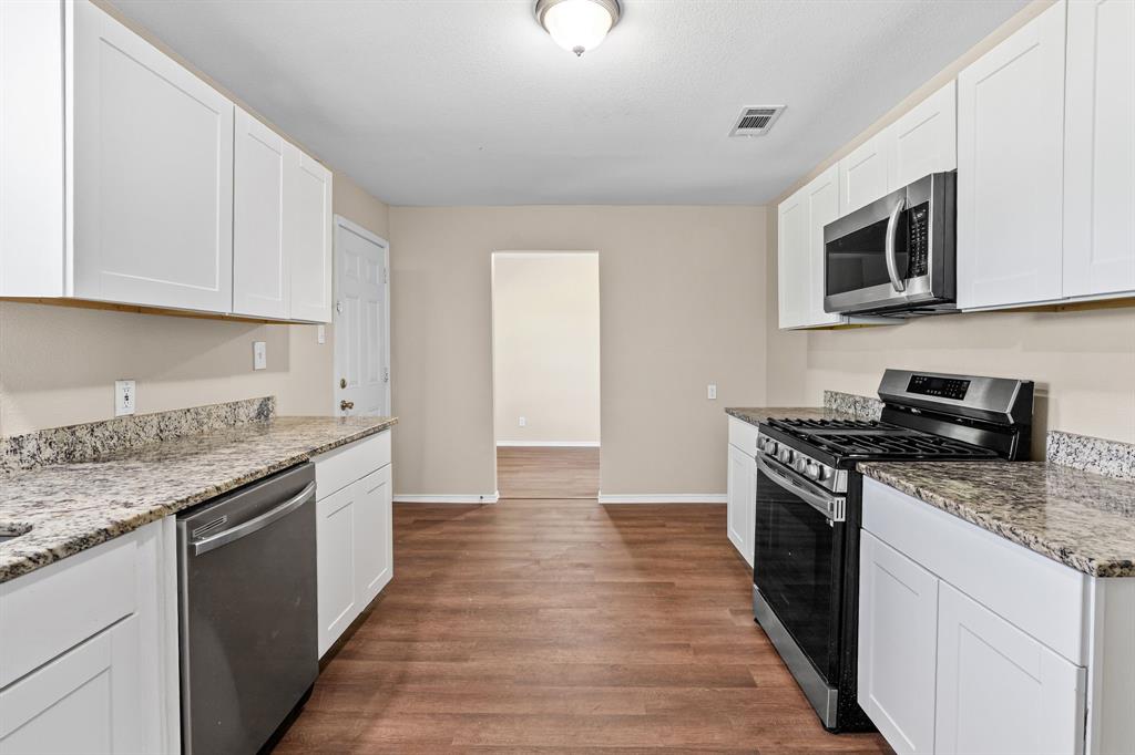 1704 Langford Street, Greenville, TX 75401