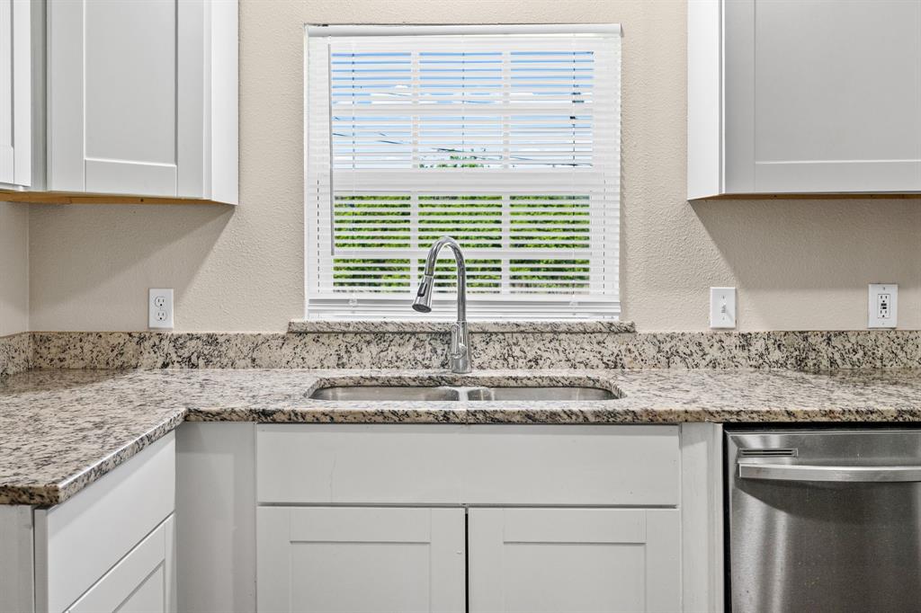 1704 Langford Street, Greenville, TX 75401