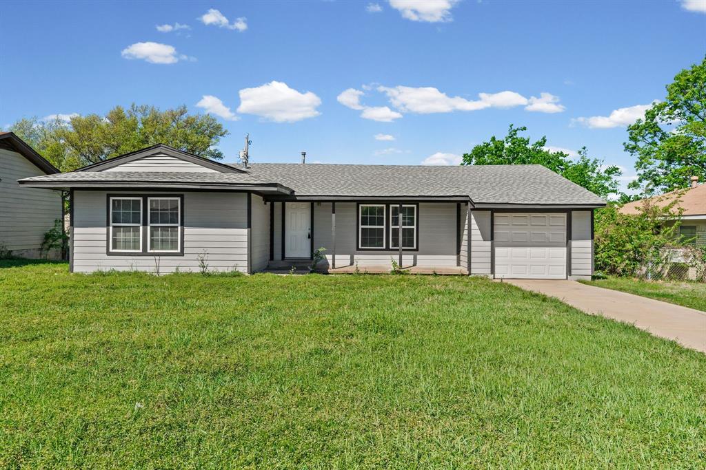 1704 Langford Street, Greenville, TX 75401