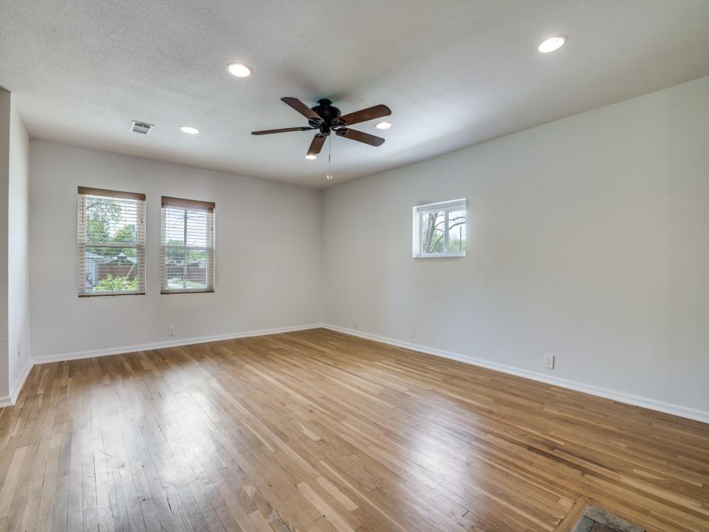 2315 Inadale Avenue, Dallas, TX 75228
