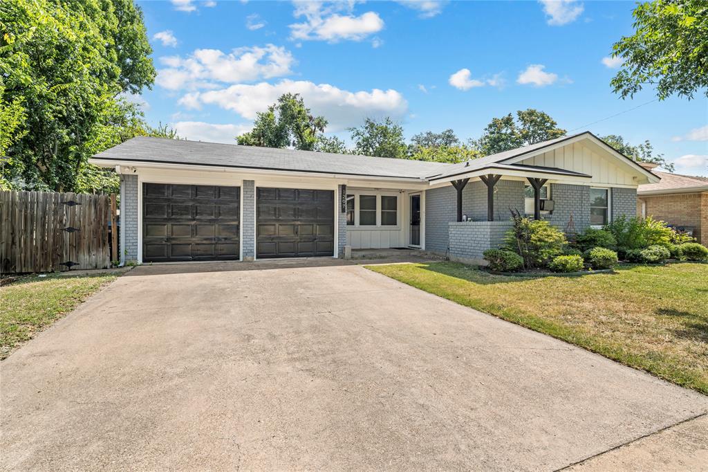 1207 Pembrook Drive, Waco, TX 76710
