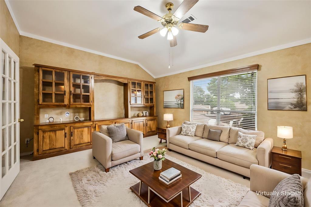 Spacious upstairs Living room, Game room or Media room