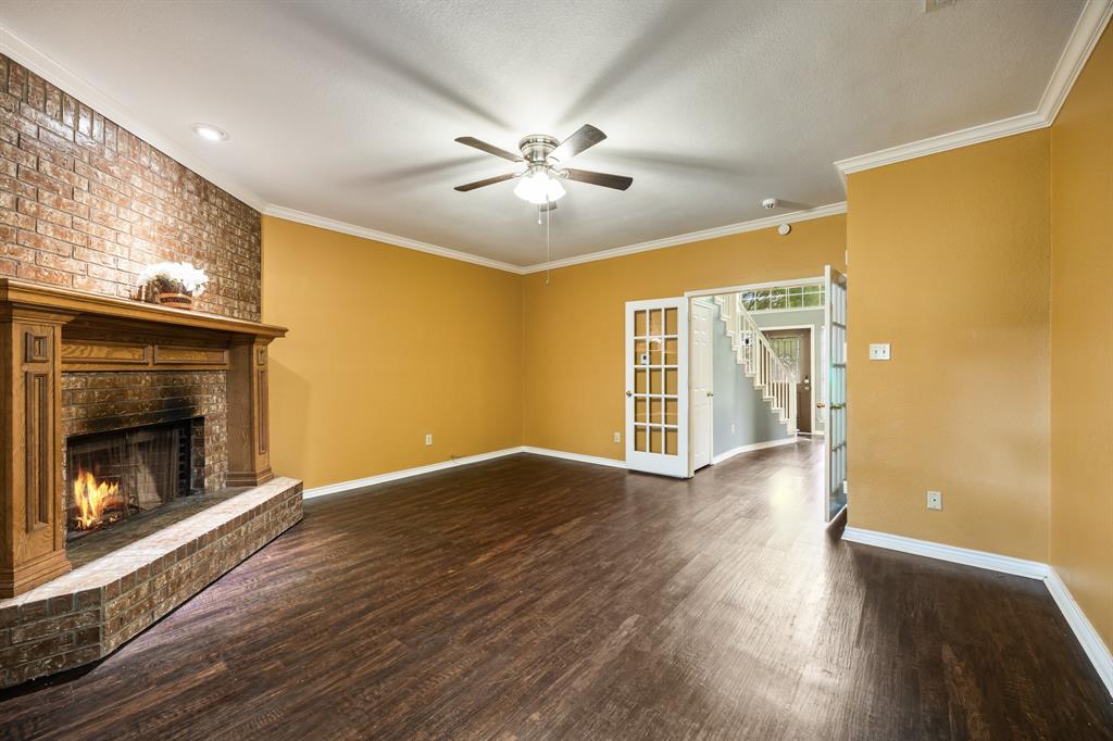 9209 Chimneywood Drive, Rowlett, TX 75089