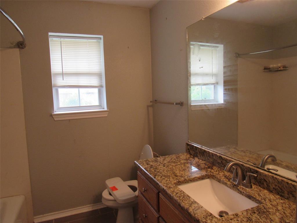 710 N Old Robinson Road, Robinson, TX 76706