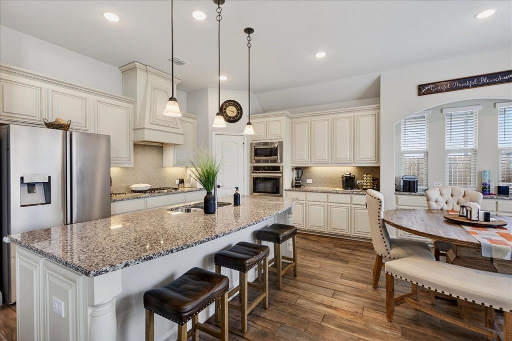 2106 Devonblue Drive, Forney, TX 75126 2106 Devonblue Drive, Forney, TX 75126
