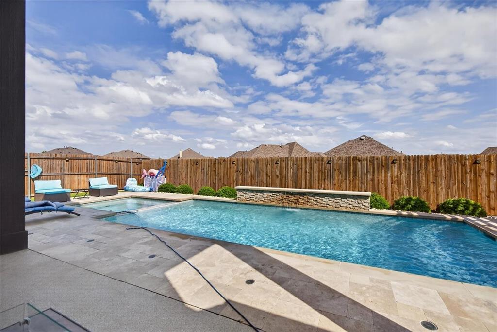 2106 Devonblue Drive, Forney, TX 75126