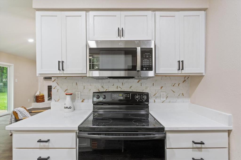 329 Applewood Lane, Hewitt, TX 76643