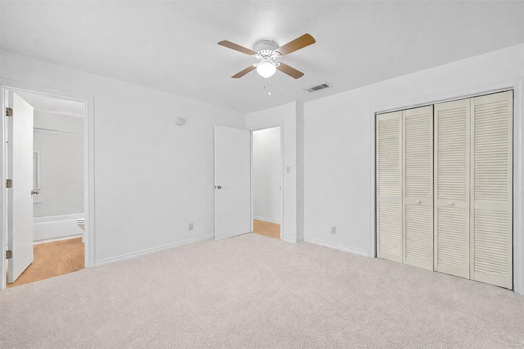 214 Wildflower Drive, Gun Barrel City, TX 75156