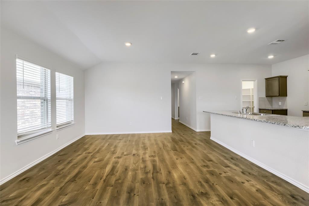 3327 Hawkins Drive, Fate, TX 75189