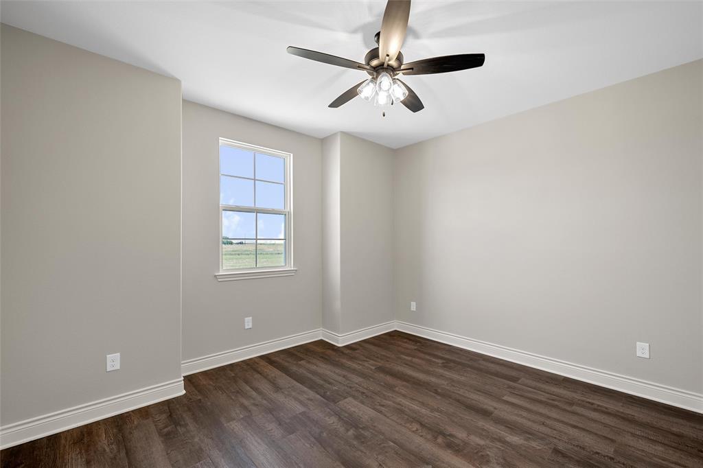 173 Willow Branch Road, McGregor, TX 76657