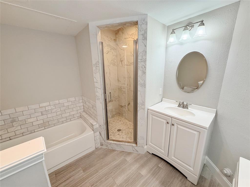 2409 Northlake Court, Irving, TX 75038
