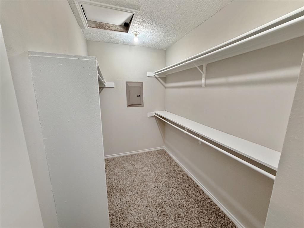 2409 Northlake Court, Irving, TX 75038
