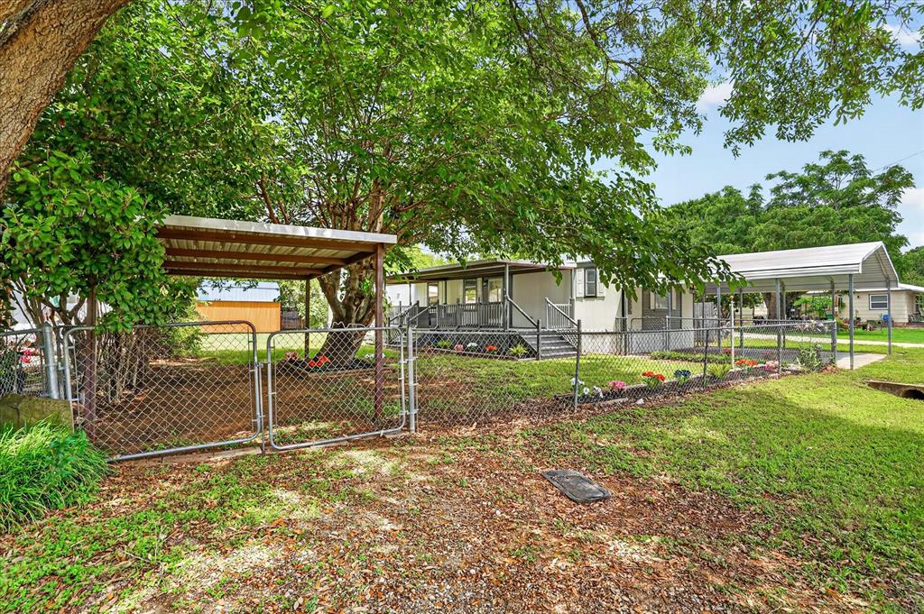 4434 Wildwood Circle, Granbury, TX 76049