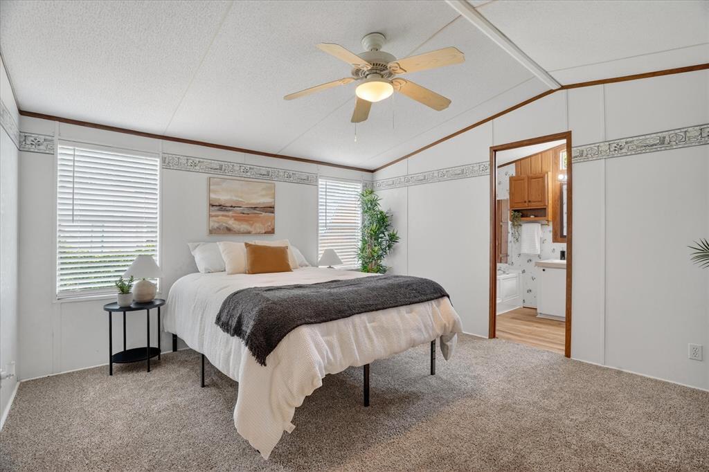 4434 Wildwood Circle, Granbury, TX 76049 4434 Wildwood Circle, Granbury, TX 76049