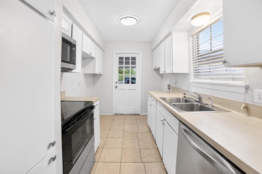 5618 Marina Drive, #32, Garland, TX 75043 5618 Marina Drive, #32, Garland, TX 75043