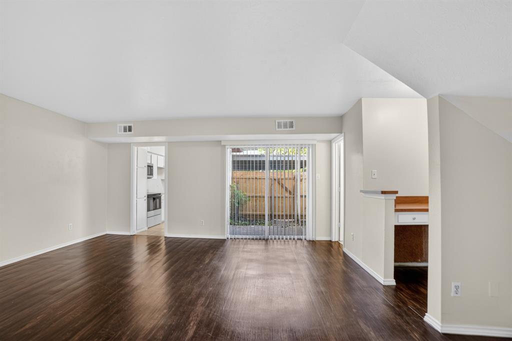 5618 Marina Drive, #32, Garland, TX 75043 5618 Marina Drive, #32, Garland, TX 75043