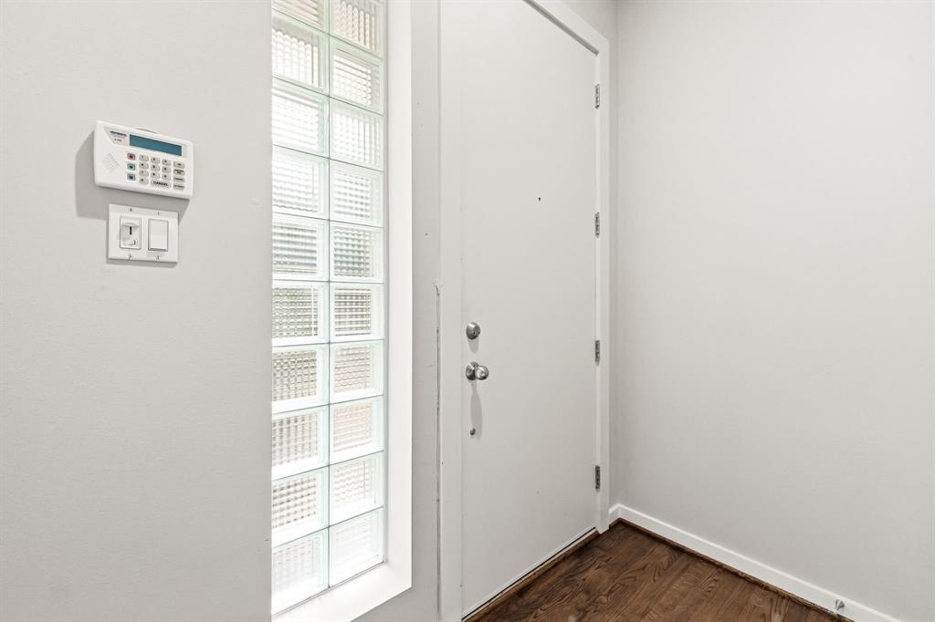 3925 Gilbert Avenue, #C, Dallas, TX 75219 3925 Gilbert Avenue, #C, Dallas, TX 75219