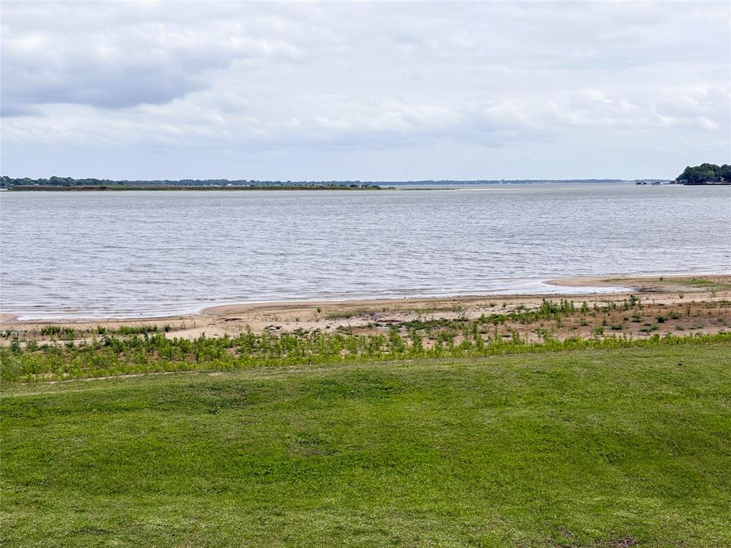 204 Causeway Cove, Seven Points, TX 75143 204 Causeway Cove, Seven Points, TX 75143