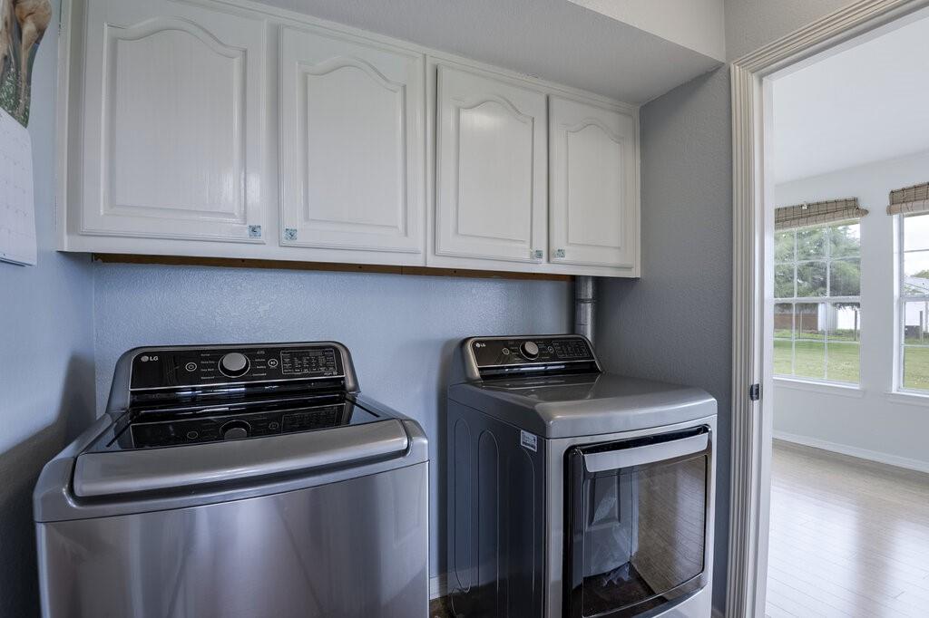 339 Meadow Lane, Red Oak, TX 75154