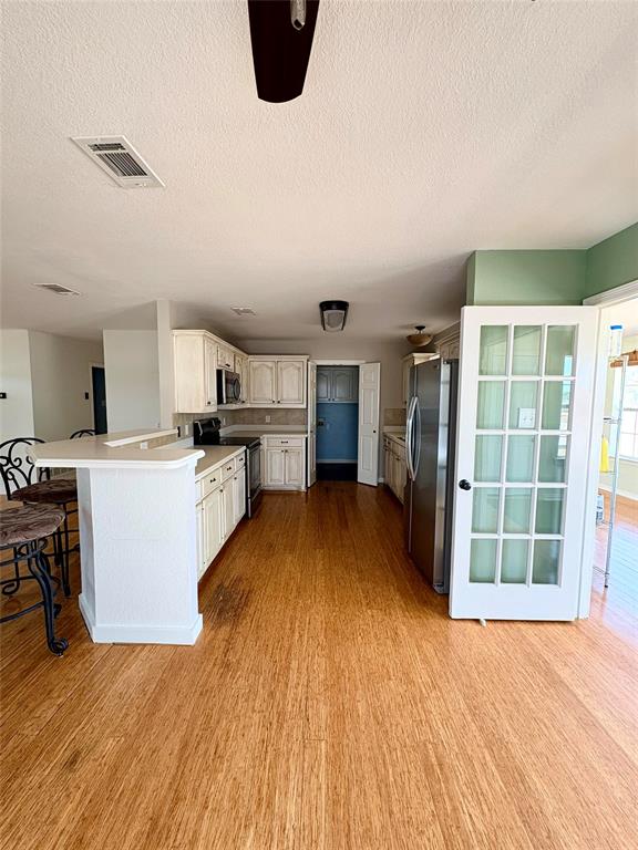 339 Meadow Lane, Red Oak, TX 75154