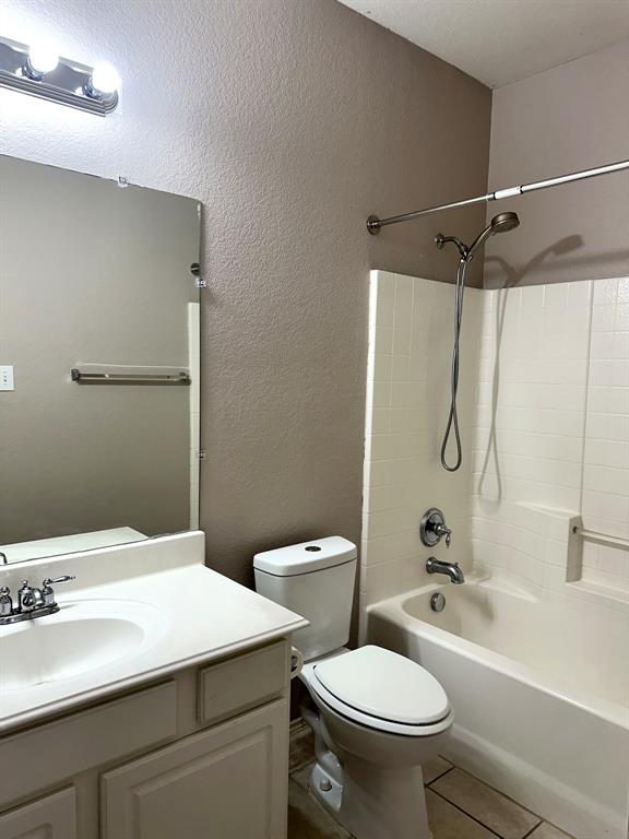5733 Pebble Ridge Drive, McKinney, TX 75070