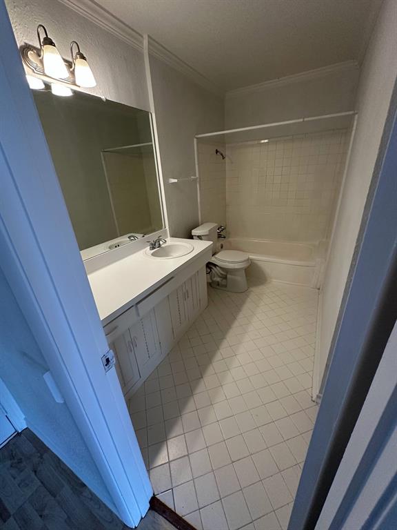 4115 Douglas Avenue, #203, Dallas, TX 75219