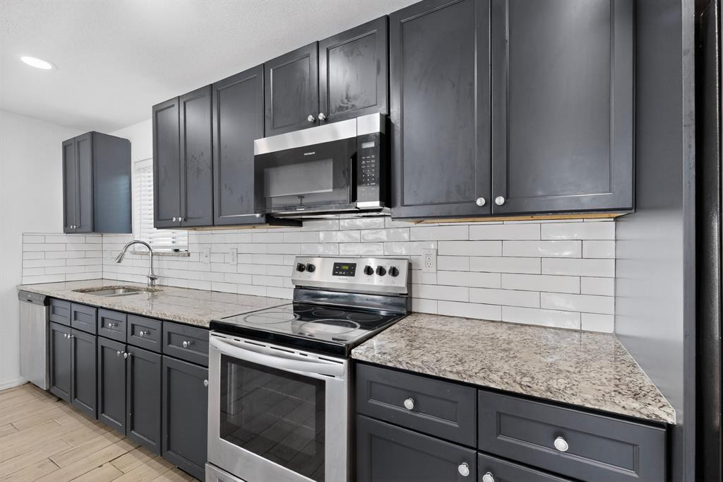 2302 Dana Drive, Rowlett, TX 75088
