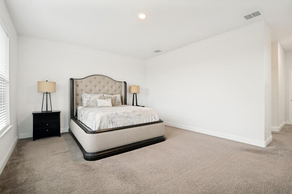 852 Vineyard Way, Forney, TX 75126