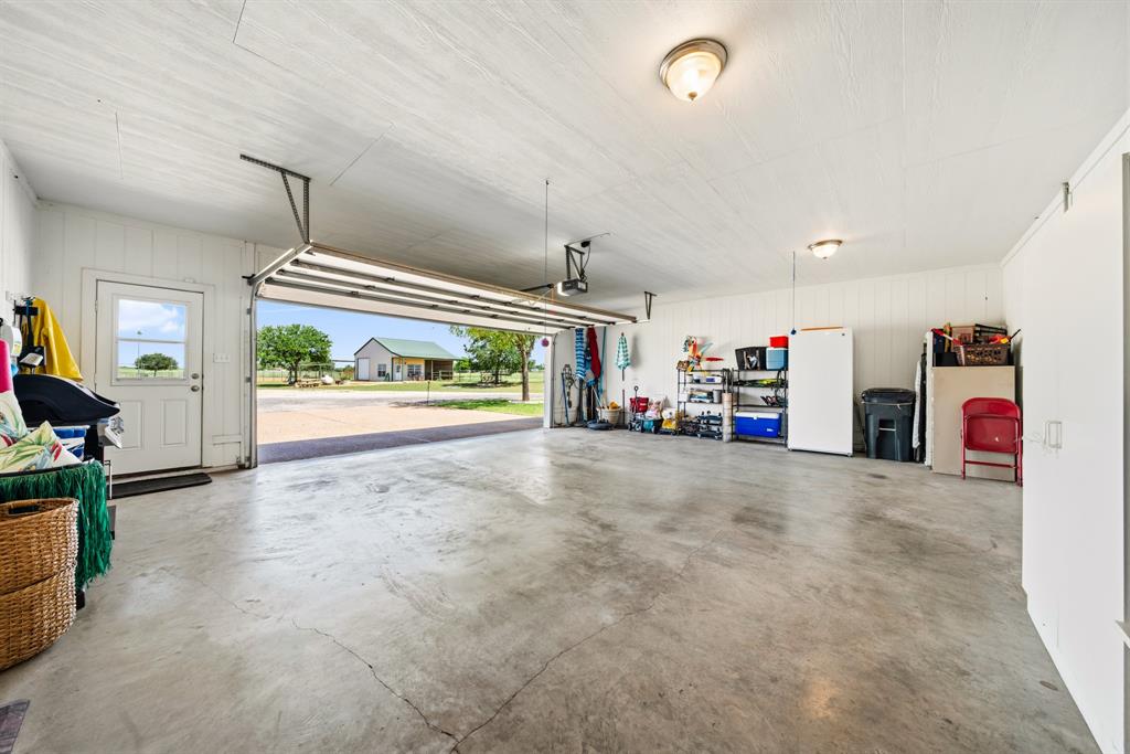883 N Speegleville Road, Woodway, TX 76712