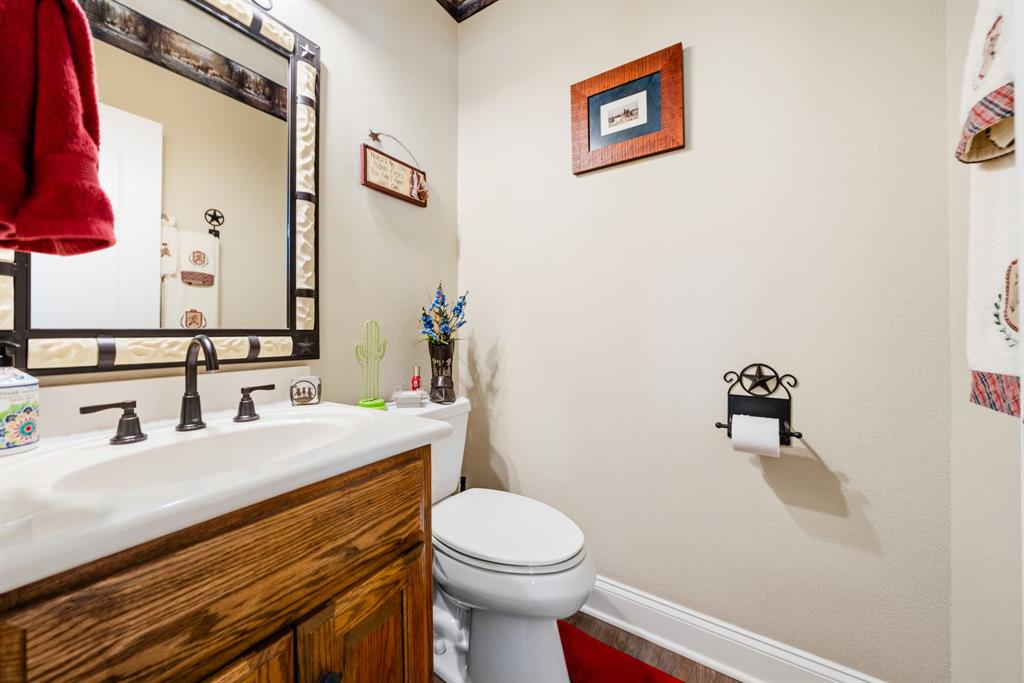 883 N Speegleville Road, Woodway, TX 76712