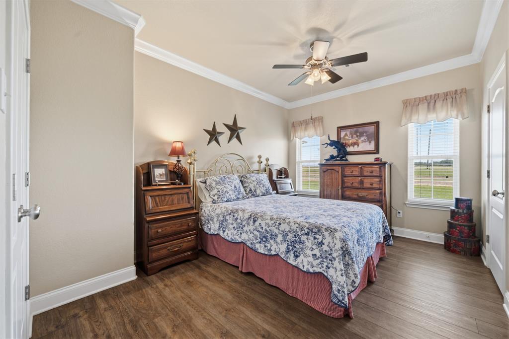 883 N Speegleville Road, Woodway, TX 76712