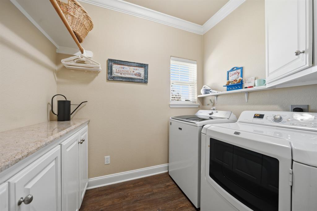 883 N Speegleville Road, Woodway, TX 76712